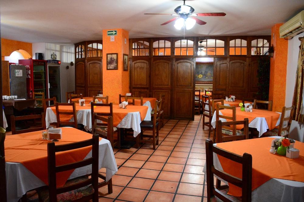 Hotel Las Fuentes Los Mochis Kültér fotó