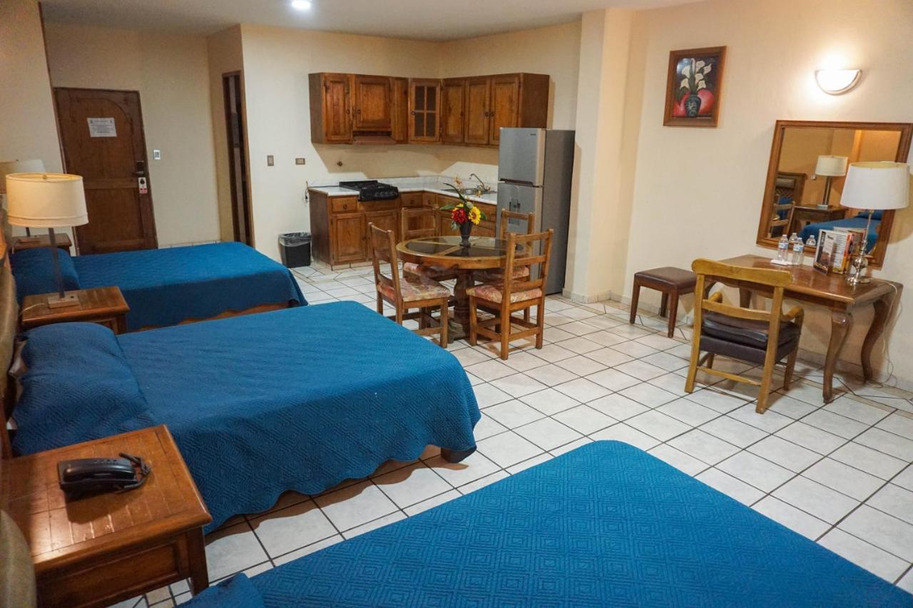 Hotel Las Fuentes Los Mochis Kültér fotó